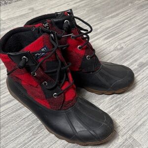 Sperry Women's Red and Black Boots